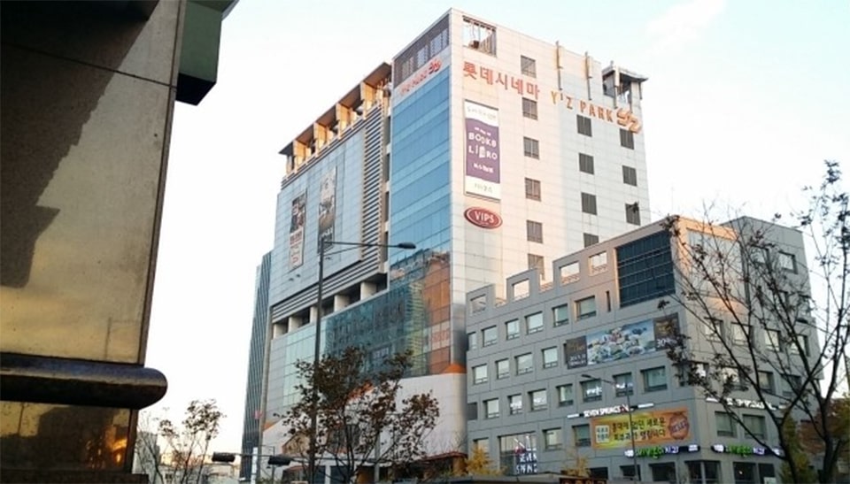 R102-롯데시네마-동교동점-min.jpg